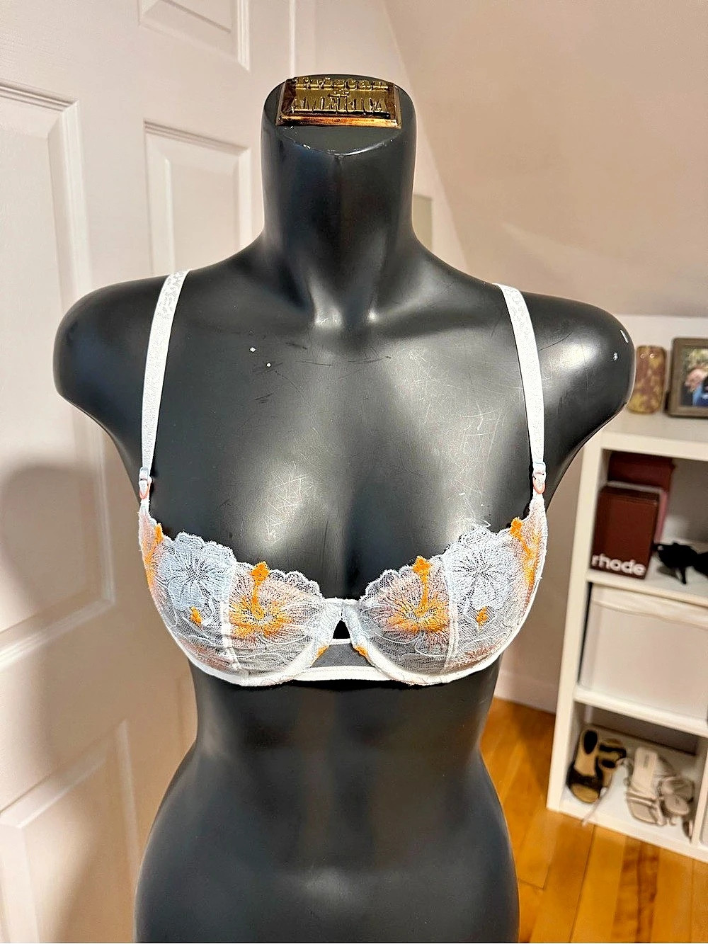 Floral Lace Bra in White & Orange Like New